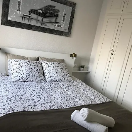 Apartamento Apartamento Alfaros *